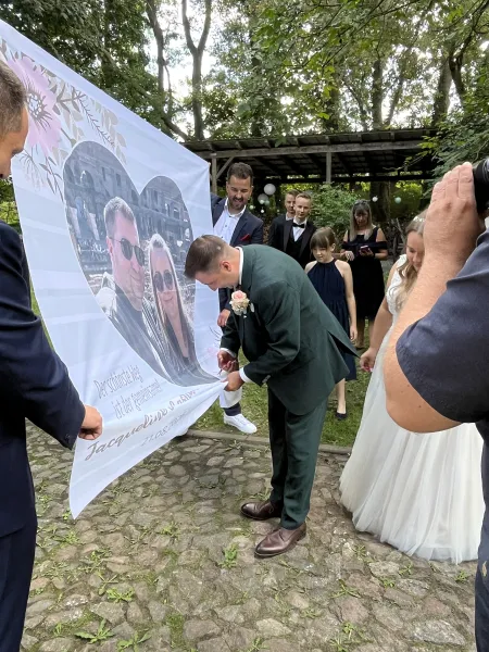 Hochgeladen von Shirley
