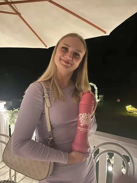 Hochgeladen von Shirley